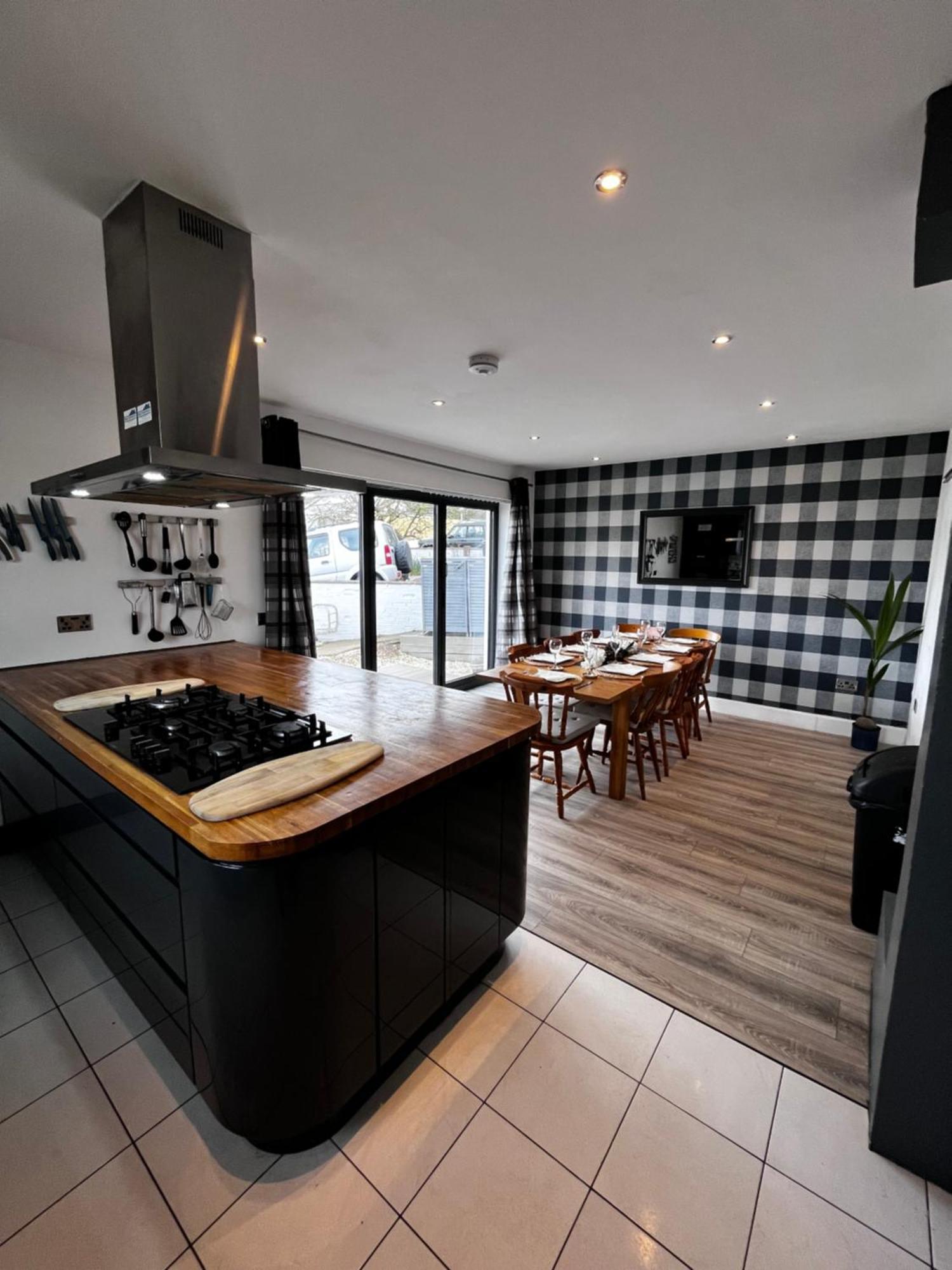 Dreghorn House 4 Bedrooms 3 Toilets 3 Reception Free Parking 233 Mbp Wifi EDI Eksteriør billede