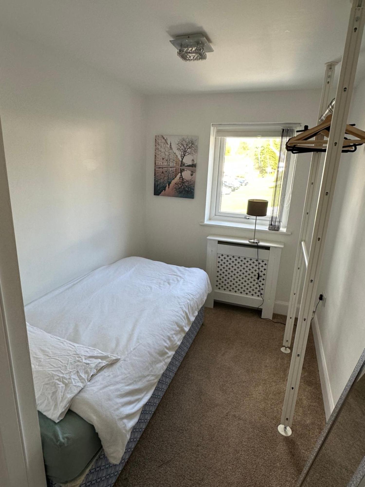 Dreghorn House 4 Bedrooms 3 Toilets 3 Reception Free Parking 233 Mbp Wifi EDI Eksteriør billede